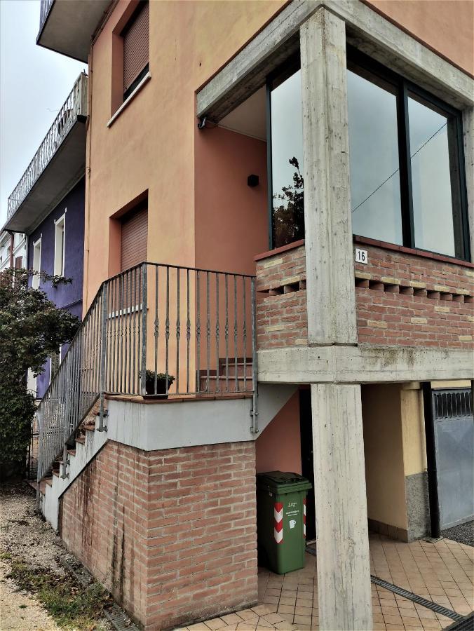 Silver Home Bagnolo San Vito ภายนอก รูปภาพ